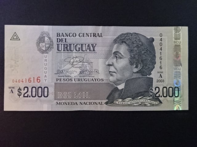 URUGUAY, 2000 Pesos uruguayos 2003, BNB. B551a, Pi. 92