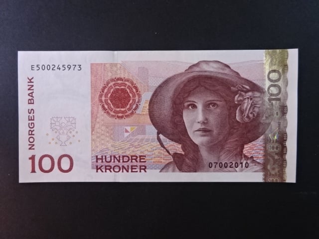 100 Kroner 2010
