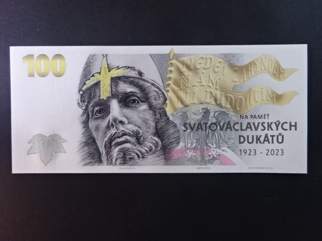 Pamětní tisk ve formě bankovky na paměť svatováclavských dukátů, série A 01 000099, dárkový obal