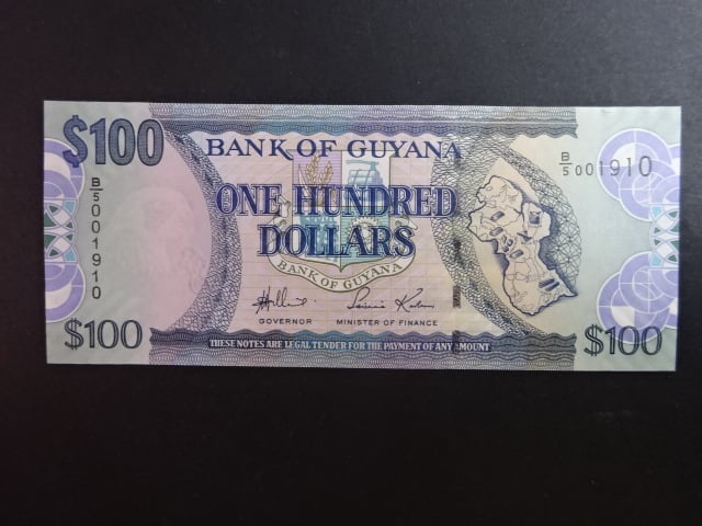 GUYANA, 100 Dollars 2006, BNB. B114a, Pi. 36