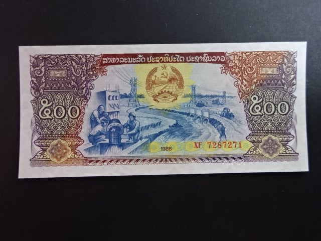LAOS, 500 Kip 1988, BNB. B507a, Pi. 31