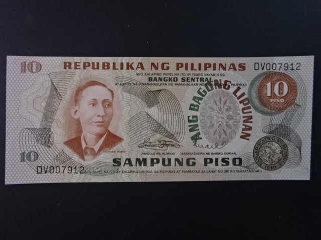 FILIPÍNY, 10 Piso 1973, BNB. B1013a, Pi. 154