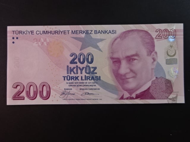 200 Turk Lirasi 2009, BNB. B305a, Pi. 227