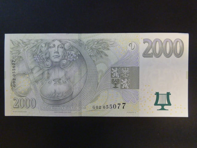 2000 Kč 2007 série G 02