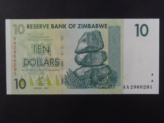 ZIMBABWE, 10 Dollars 2007, BNB. B158a, Pi. 67