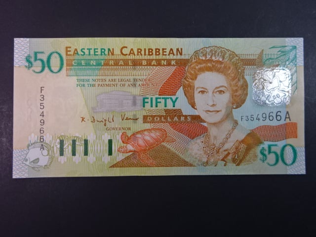 VÝCHODOKARIBSKÉ STÁTY, 50 Dollars 2004 (Antigua a Barbuda), BNB. B229a, Pi. 45