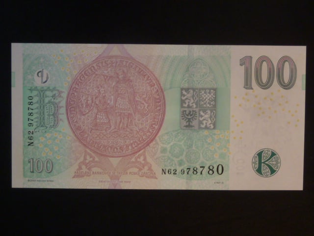 100 Kč 2018 série N 62