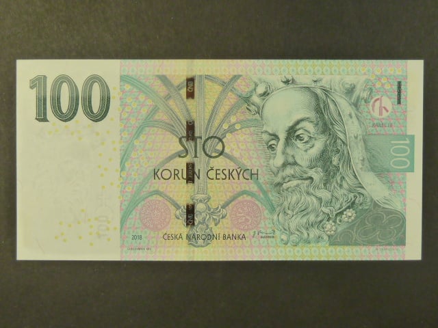 100 Kč 2018 série N 57 první série