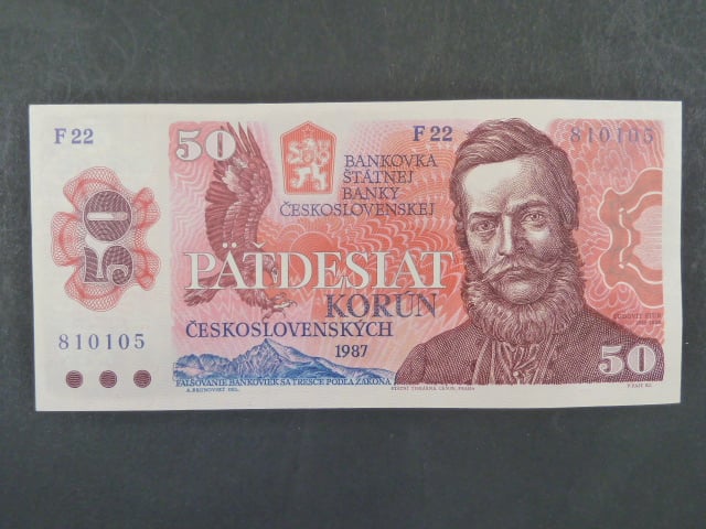 50 Kčs 1987 série F 22, sériové čísla blíž u sebe