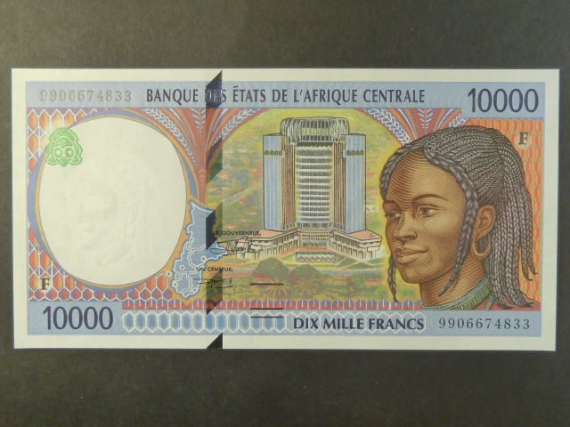 STŘEDOAFRICKÉ STÁTY-STŘEDOAFRICKÁ REPUBLIKA, 10000 Francs 1999, BNB. B105Fe, P305Fe