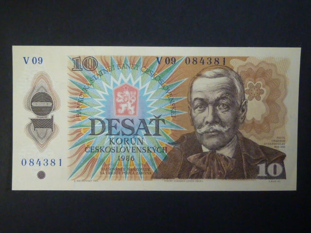 10 Kčs 1986 série V 09