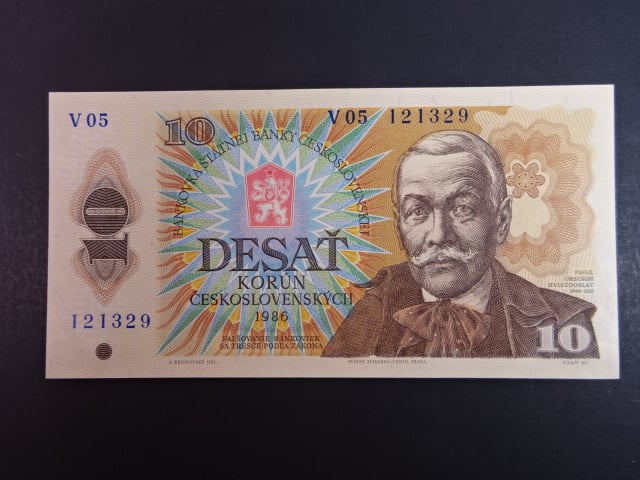10 Kčs 1986 série V 05