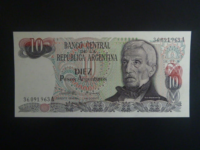 ARGENTINA, 10 Pesos 1983, BNB. B366a, Pi. 313