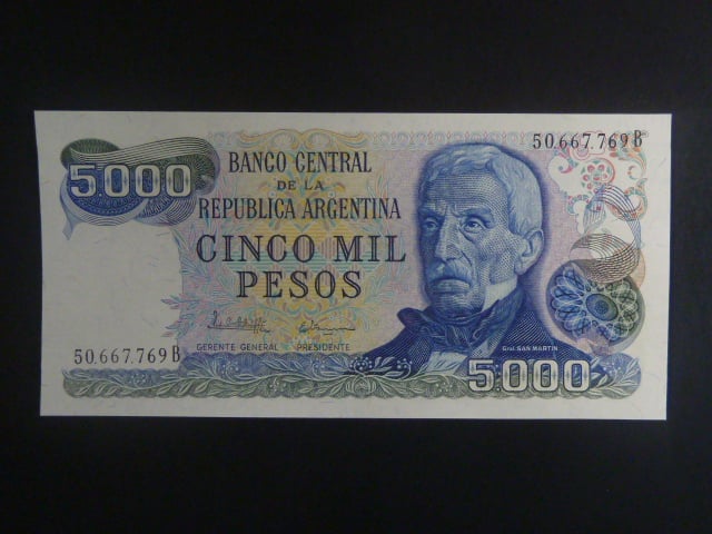 ARGENTINA, 5000 Pesos 1982, BNB. B358e, Pi. 305