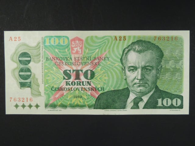100 Kčs 1989 série A 25