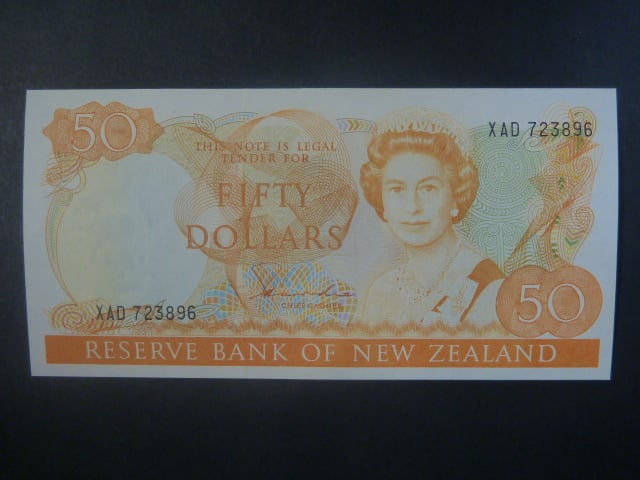 NOVÝ ZÉLAND, 50 Dollars 1983, BNB. B121a, Pi. 174