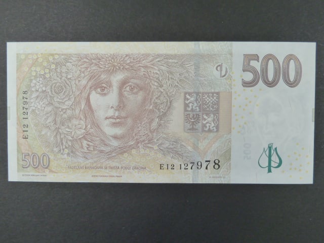 500 Kč 2009 série E 05