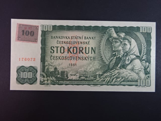 100 Kč 1961/1993 série M 07, kolek, přelepená série