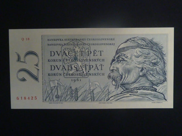 25 Kčs 1961 série Q 18, perf. 3md do obloučku