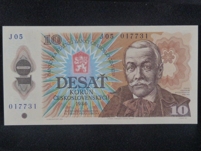 10 Kčs 1986 série J 05
