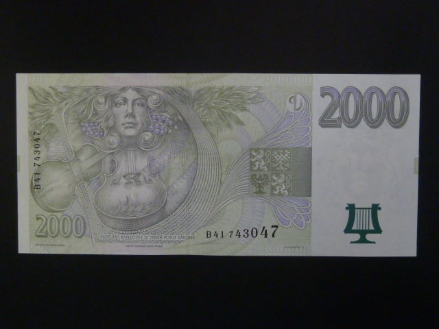 2000 Kč 1999 série B 41