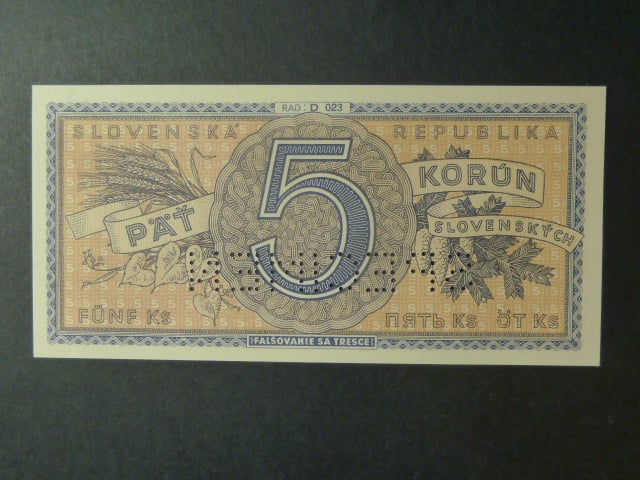 5 Ks 1945 série D 023, perf. SPECIMEN dole