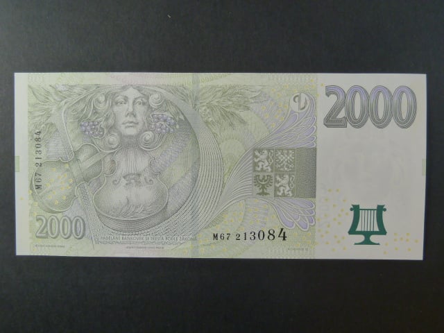2000 Kč 2007 série M 67