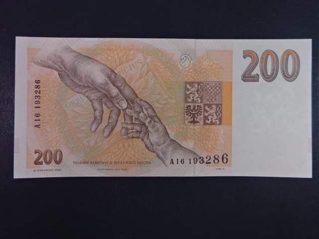200 Kč 1993 série A 16 proužek Kčs, žlutý papír