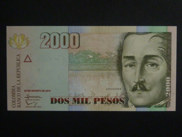 KOLUMBIE, 2000 Pesos 2013 BNB. B988u, Pi. 457