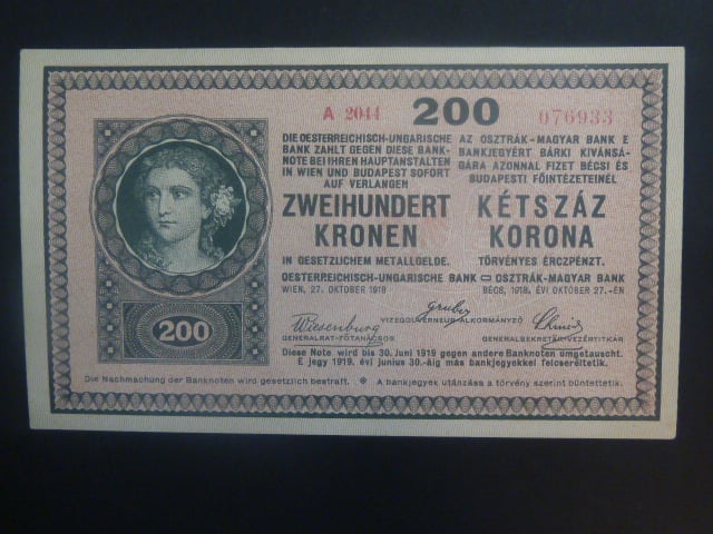 200 K 27.10.1918, serie A 2044 s podtiskem na R, vydání MMR