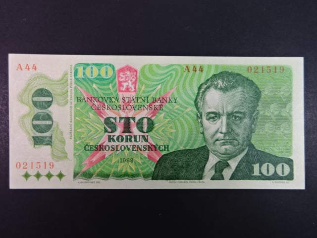 100 Kčs 1989 série A 44