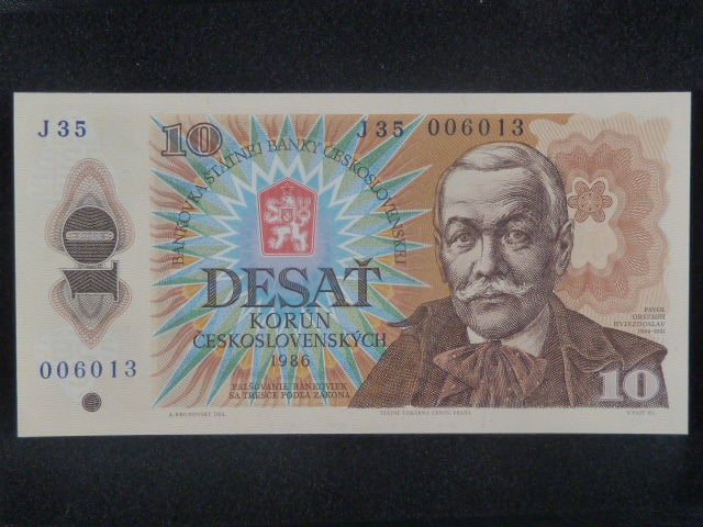 10 Kčs 1986 série J 35 poslední série z I.desky
