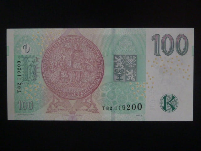 100 Kč 2018 série T 82