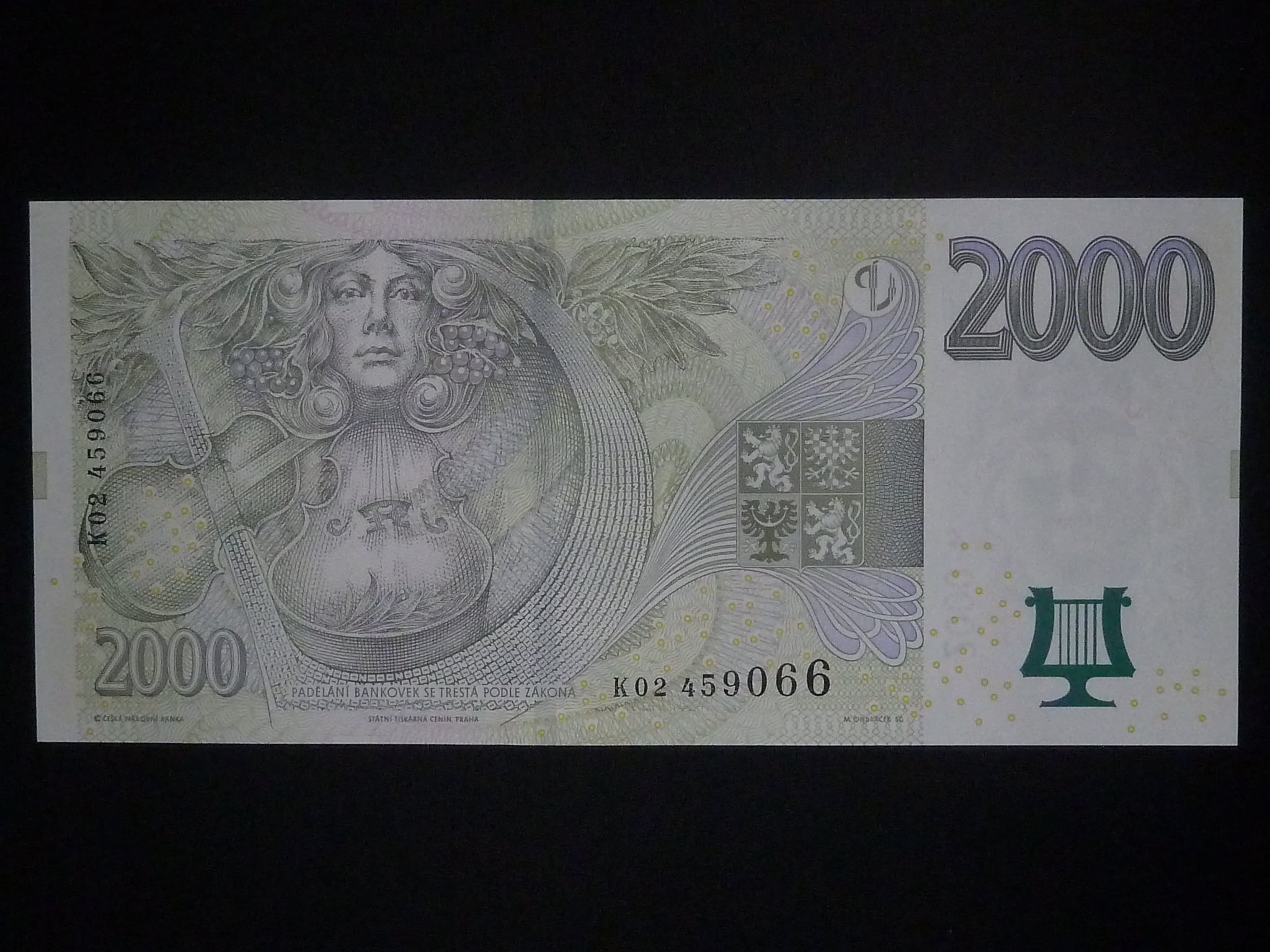 2000 Kč 2007 série K 02