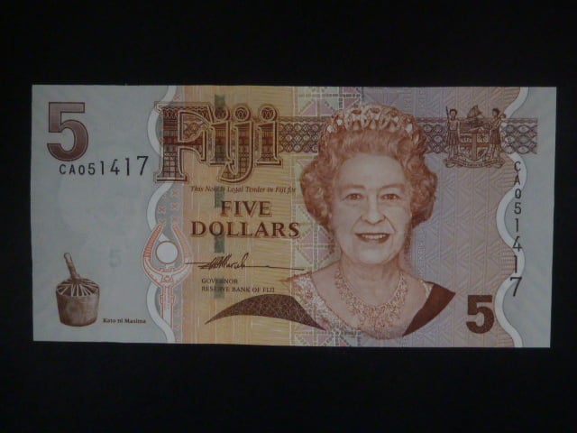 FIDŽI, 5 Dollars 2007, BNB. 521a, Pi. 110