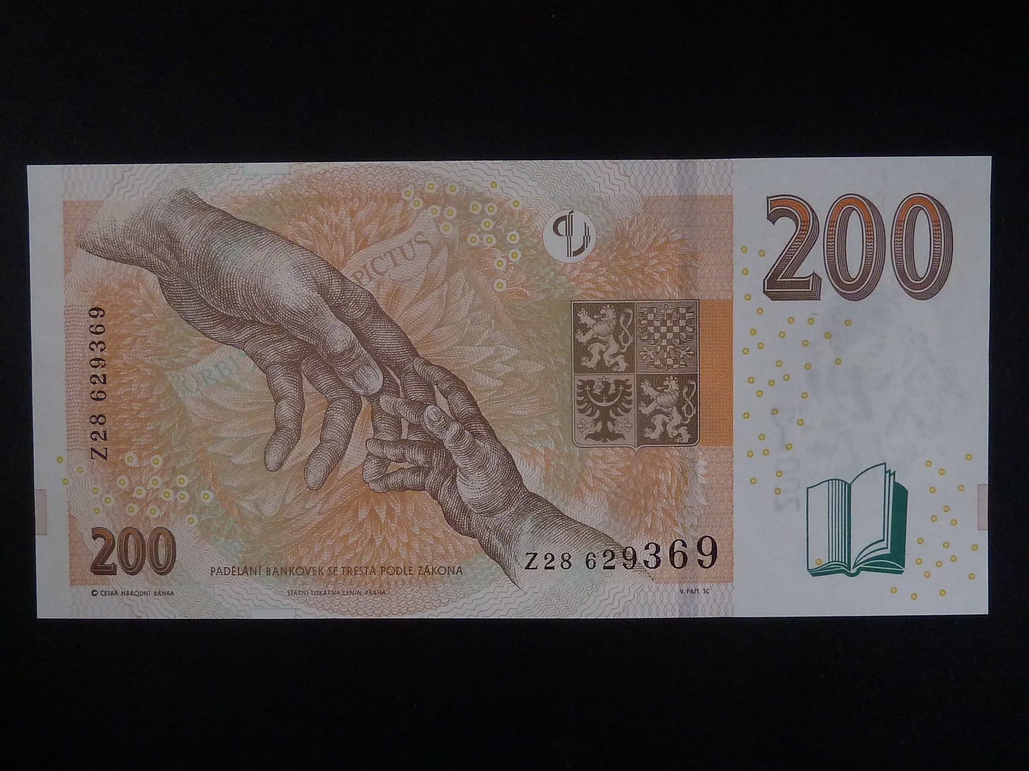 200 Kč 2018 série Z 28
