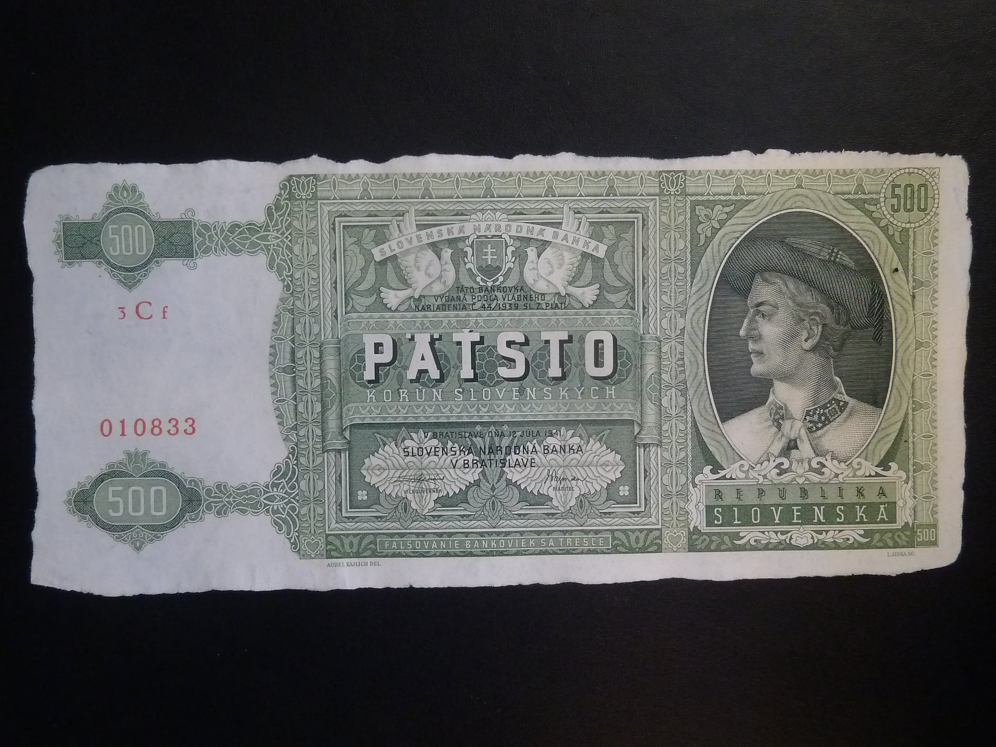 500 Ks 1941 (různé série), vyloveno 1970 z Halštatského jezera