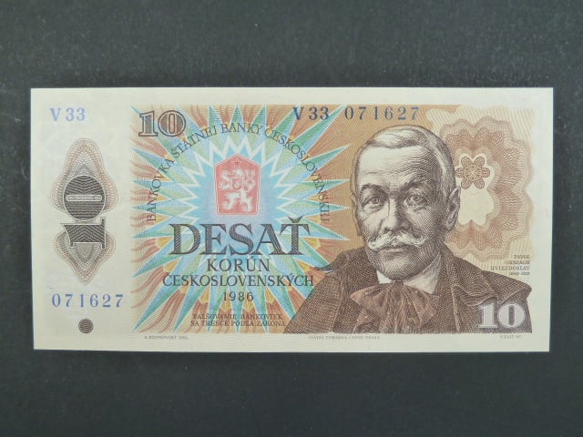 10 Kčs 1986 s. V 33
