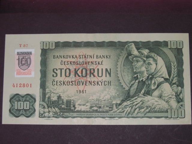 100 Sk 1961 s. T 58, kolkovaná, Baj. SK 3b, Pi. 17