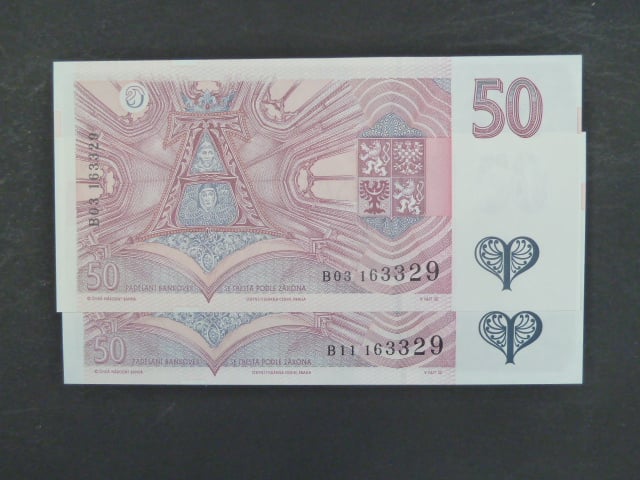50 Kč 1994 s. B - 2 ks bankovek B03, 11 se stejným číslem