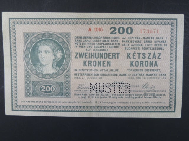200 K 27.10.1918, serie A 2016, bez potisku na R, 1x perforace MUSTER