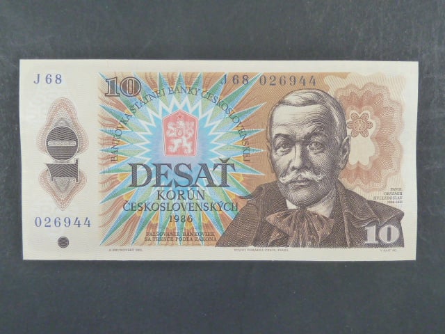 10 Kčs 1986 s. J 68