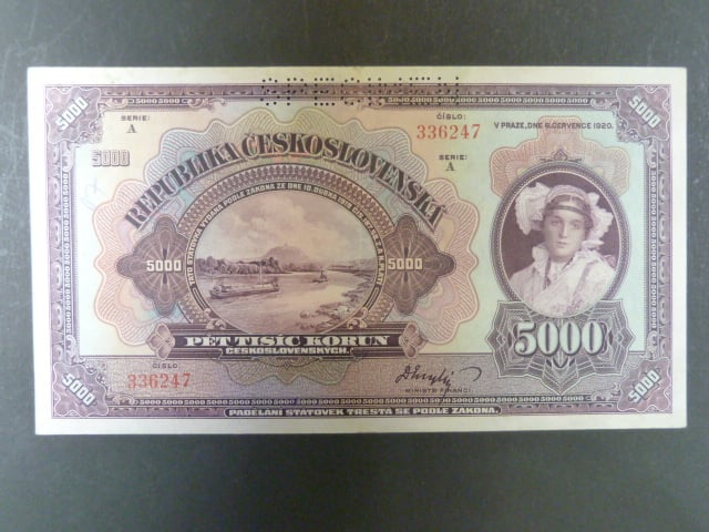 5000 Kč 6.7.1920, s.A, perf. SPECIMEN, na R stopy po lepu