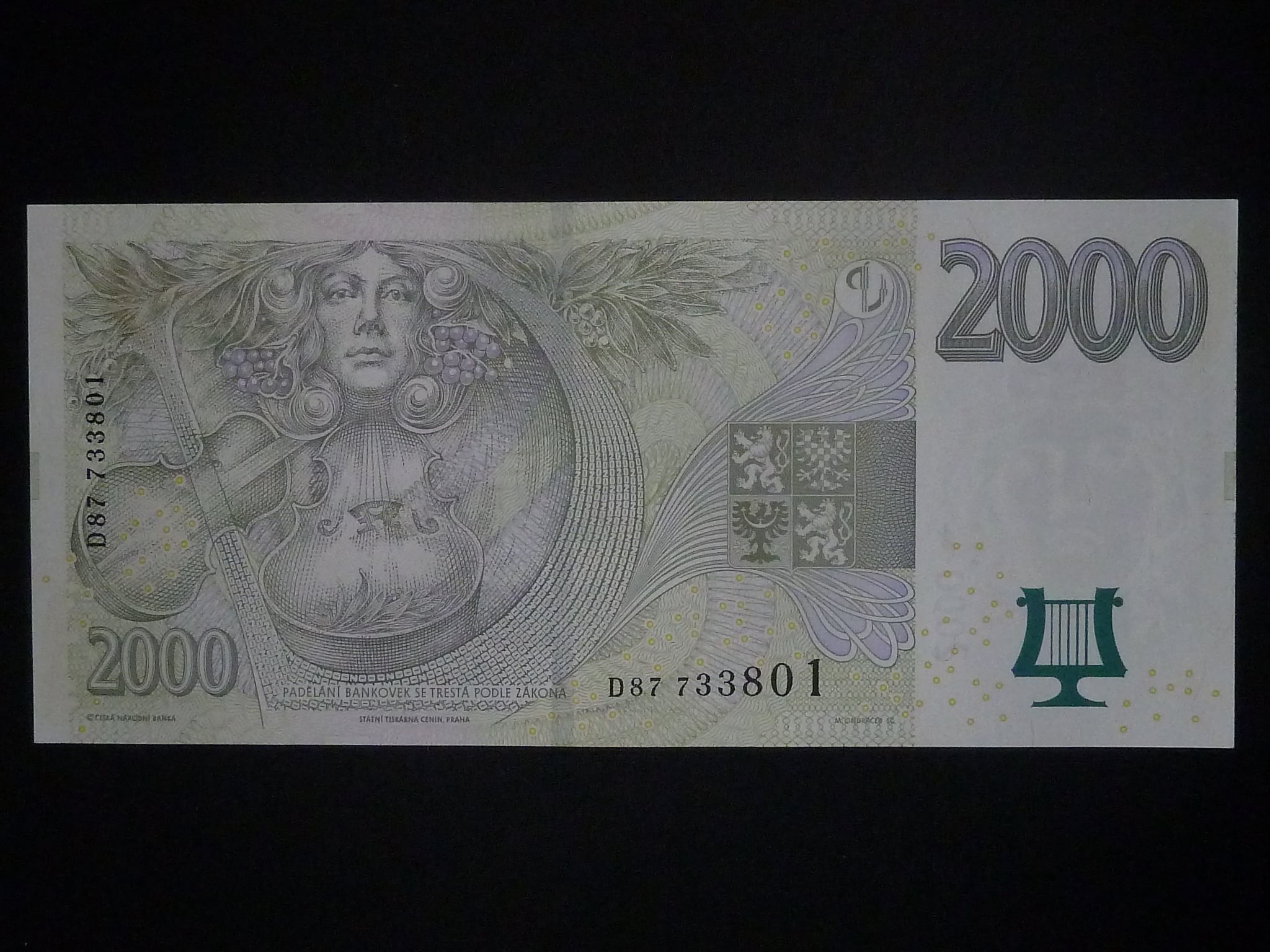 2000 Kč 2007 série D 87