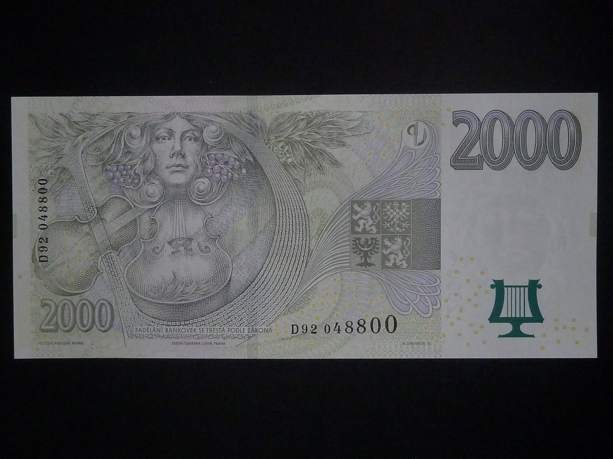 2000 Kč 2007 série D 92