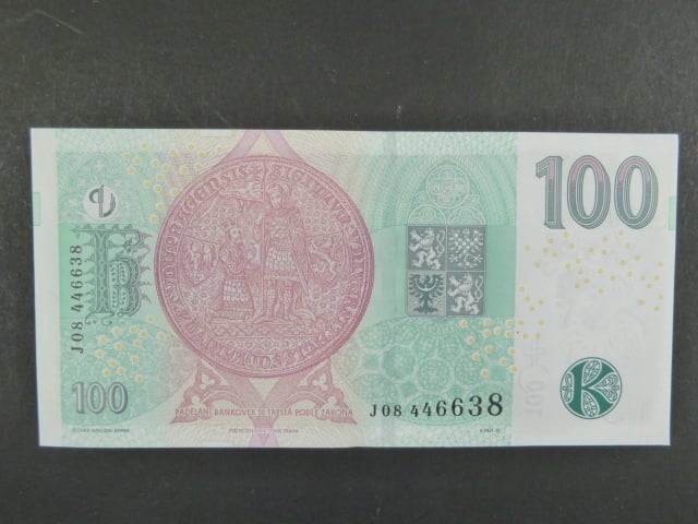 100 Kč 2018 s. J 08