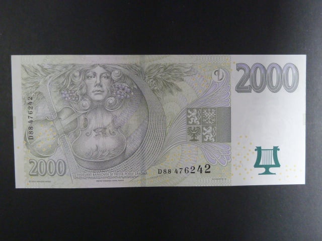 2000 Kč 2007 série D 88