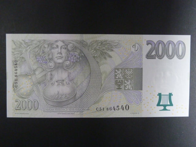 2000 Kč 2007 série C 51