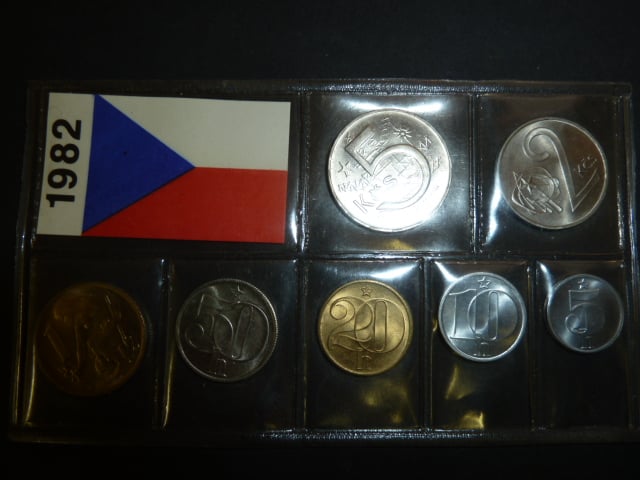 1982