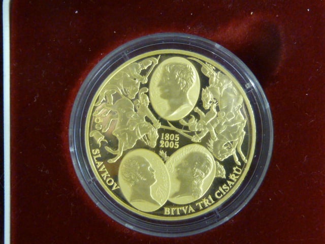 2005, Česká mincovna, Karel Zeman / L.Lietava - pamětní medaile 200. výročí bitvy u Slavkova, Au 999,9, 31,1g, náklad 200ks číslovaných (číslo 125), etue, certifikát